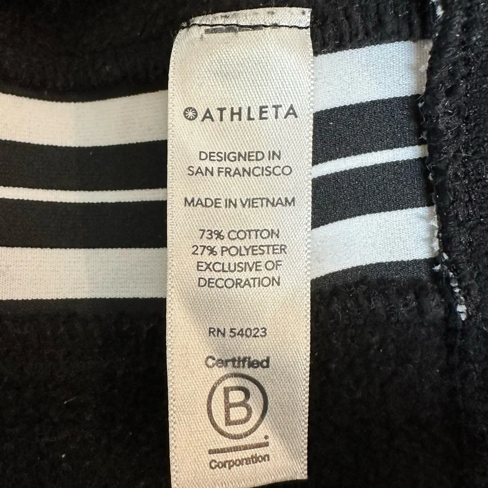 Athleta 24/7 Striped Crew Sweatshirt in Black and White Size Large Tall